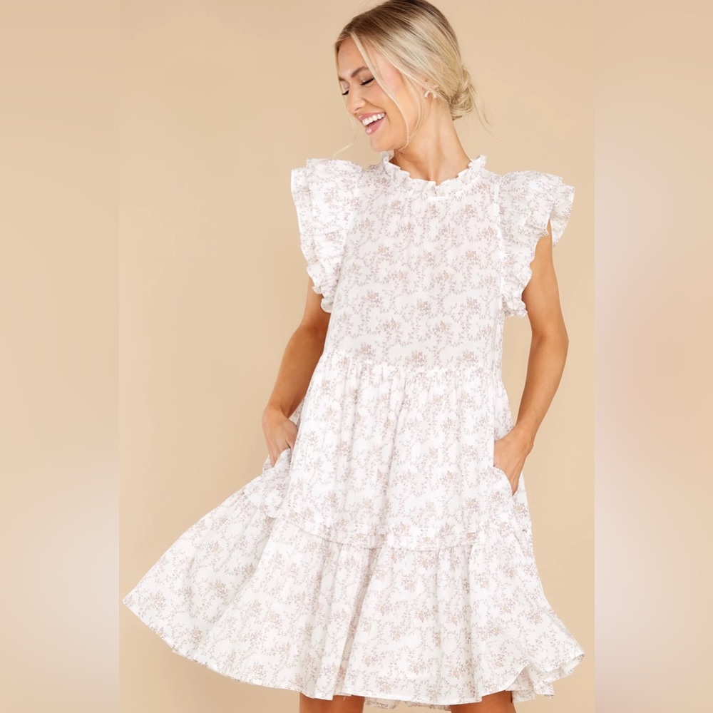 *Red Dress Boutique Memories Of Us Ivory Floral Print Dress in Size Large* NWT